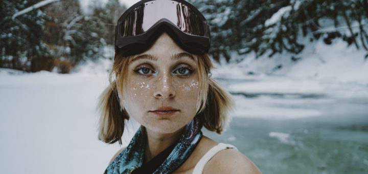 Does Stowe Mountain have a village?