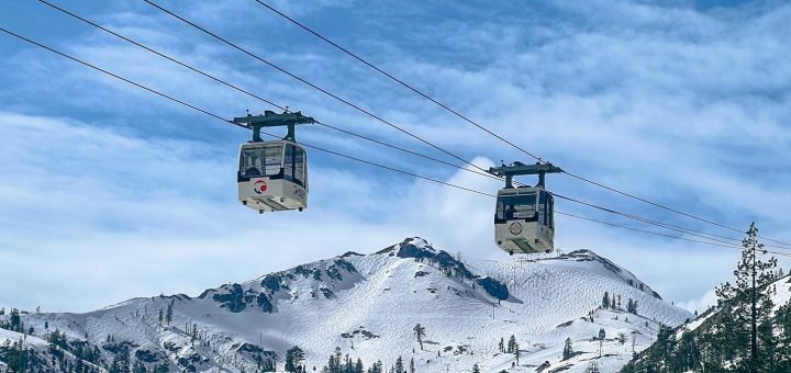 How much is the gondola ride at Stowe Mountain?