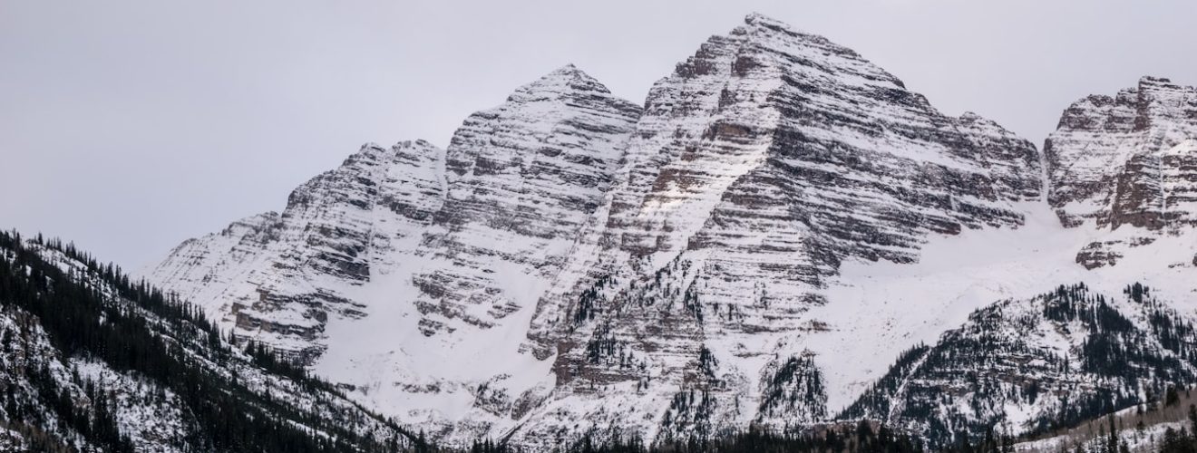 Is Aspen or Breckenridge better?