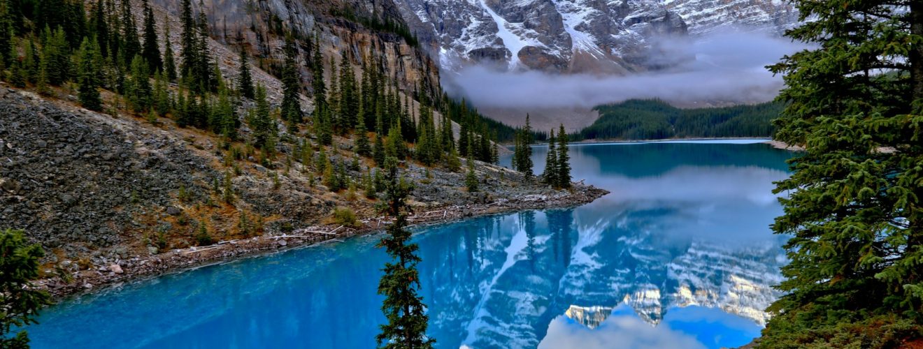 Which is better Banff or Whistler?